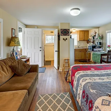 Pet-Friendly Vacation Rental Cabin In Whittier Exterior foto