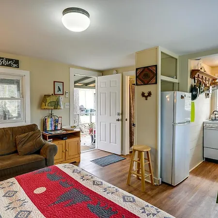 Pet-Friendly Vacation Rental Cabin In Whittier Exterior foto