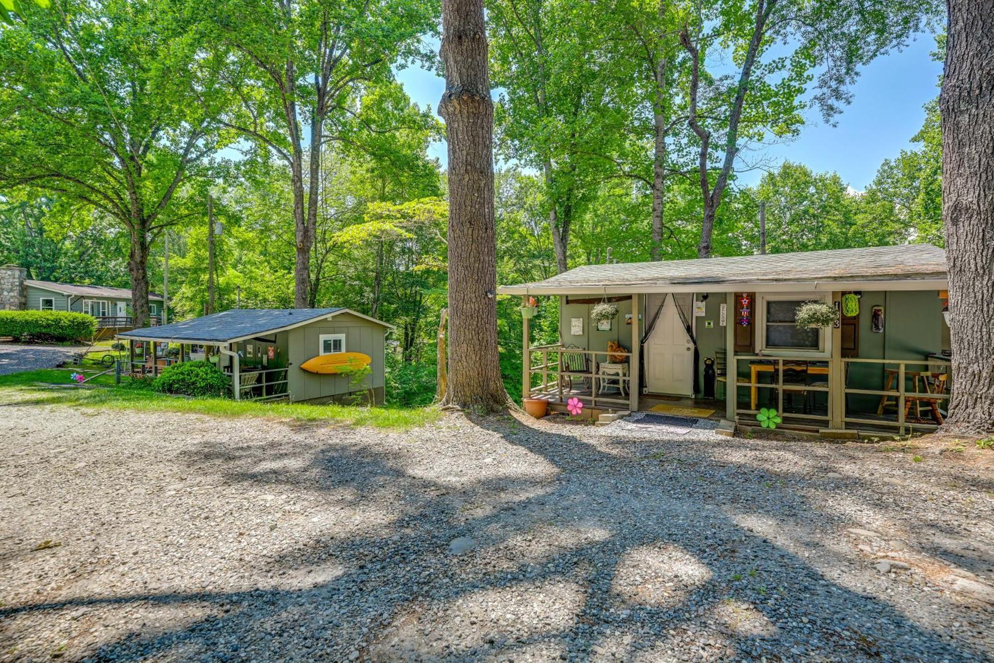 Pet-friendly Vacation In *